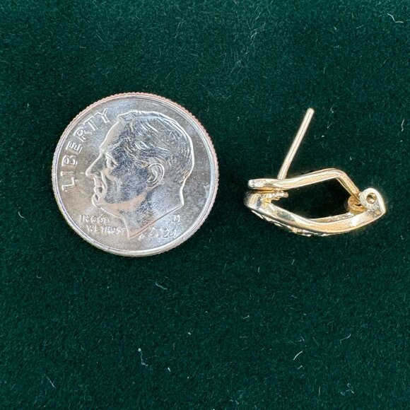 14K Yellow Gold Hawaiian Heirloom Earrings with Omega Post - Picture 4 of 4